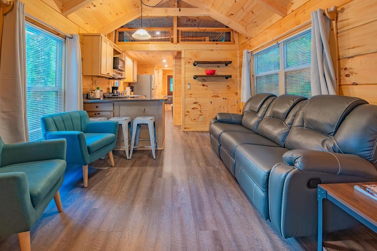 Ernie Cabin Wauhatchie Woodlands Tiny Cabin Chattanooga Exterior photo